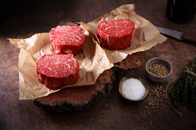 お肉